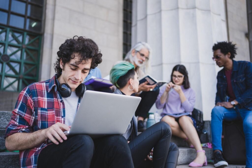Digital Marketing for Educational Institutes in Noida